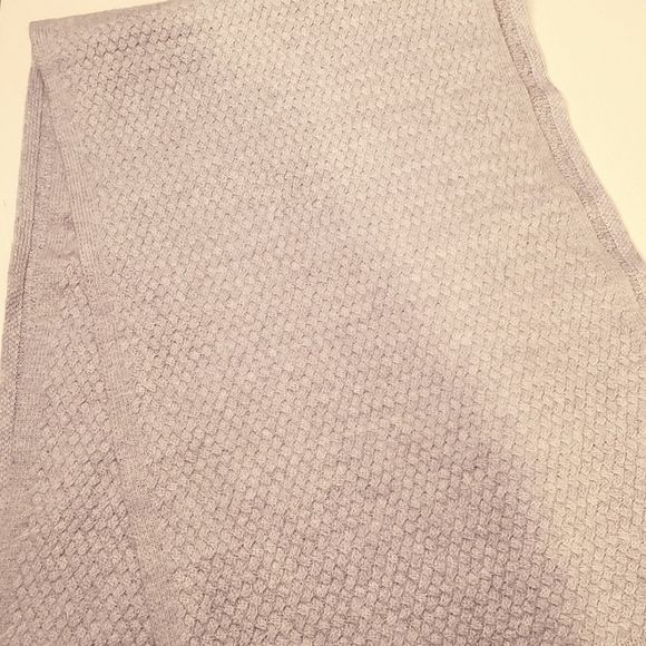 100% cashmere baby cable knit Kinross scarf - Picture 4 of 4